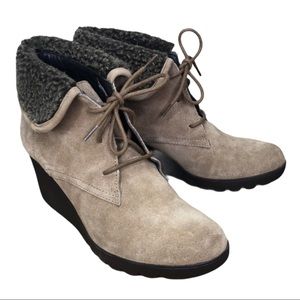DONALD J PILNER MARI FAUX FUR TRIM ANKLE BOOT